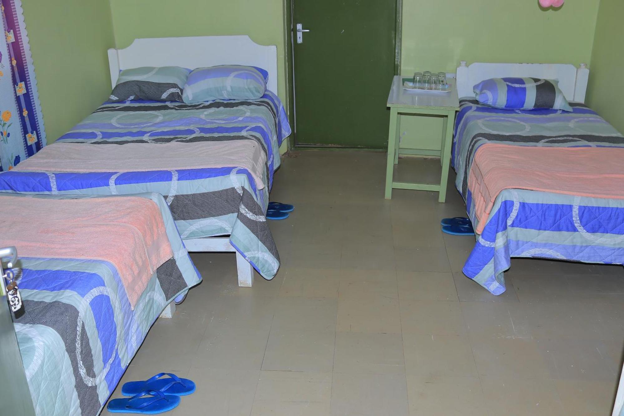 Rhino Tourist Camp Otel Ololaimutiek Dış mekan fotoğraf